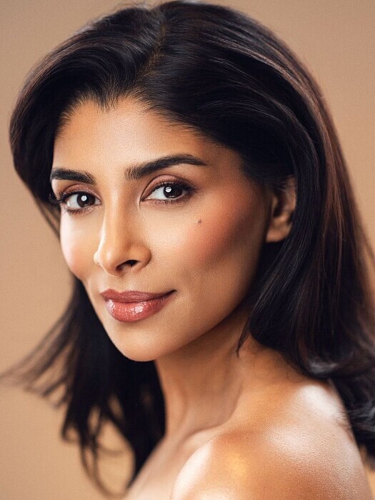 A petite model beauty headshot