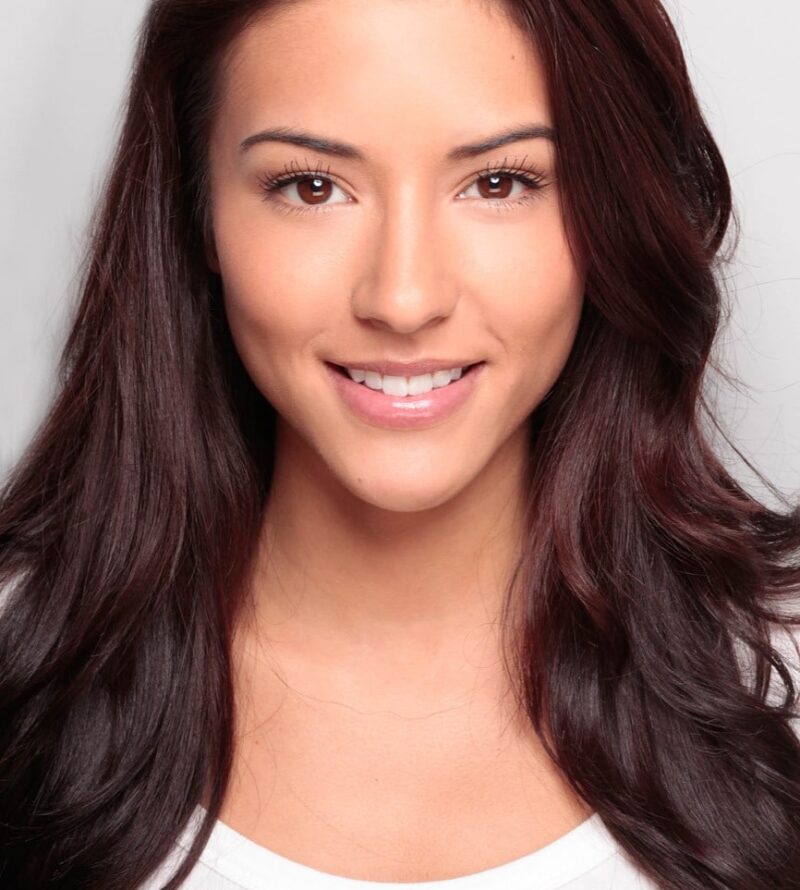 Naomi Willow